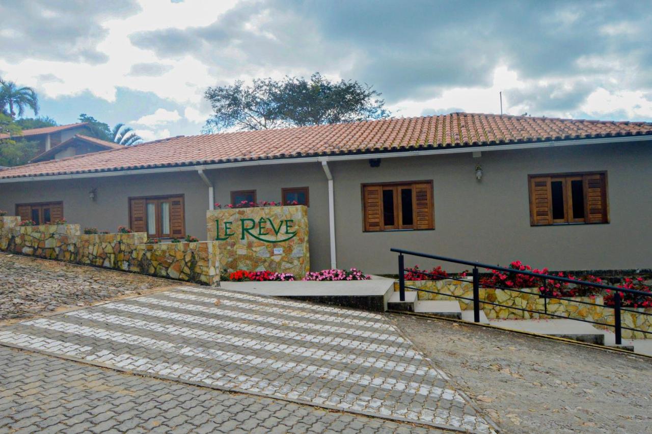 Le Reve Pousada E Restaurante Guaramiranga Buitenkant foto